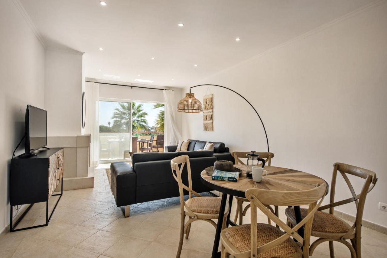 Luxurious First Floor Apartment Sleeps 4 Carvoeiro  Luaran gambar